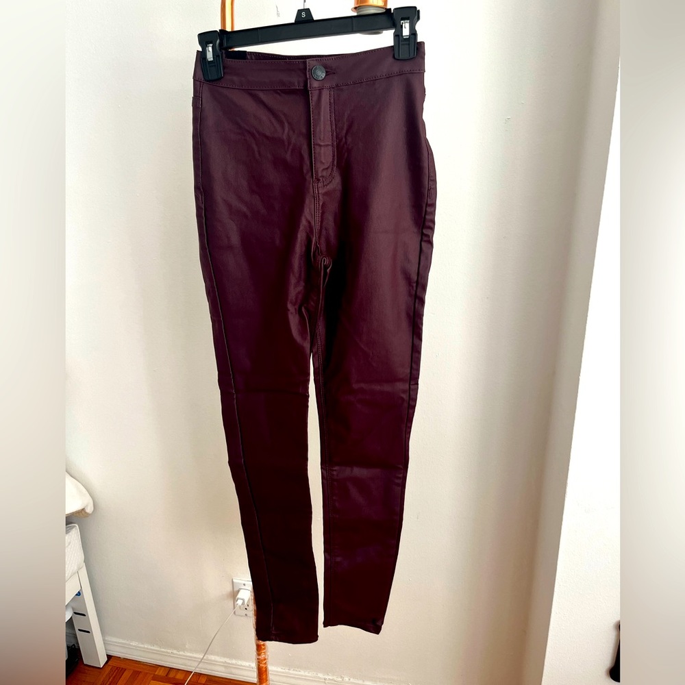 Skinny vegan leather pants